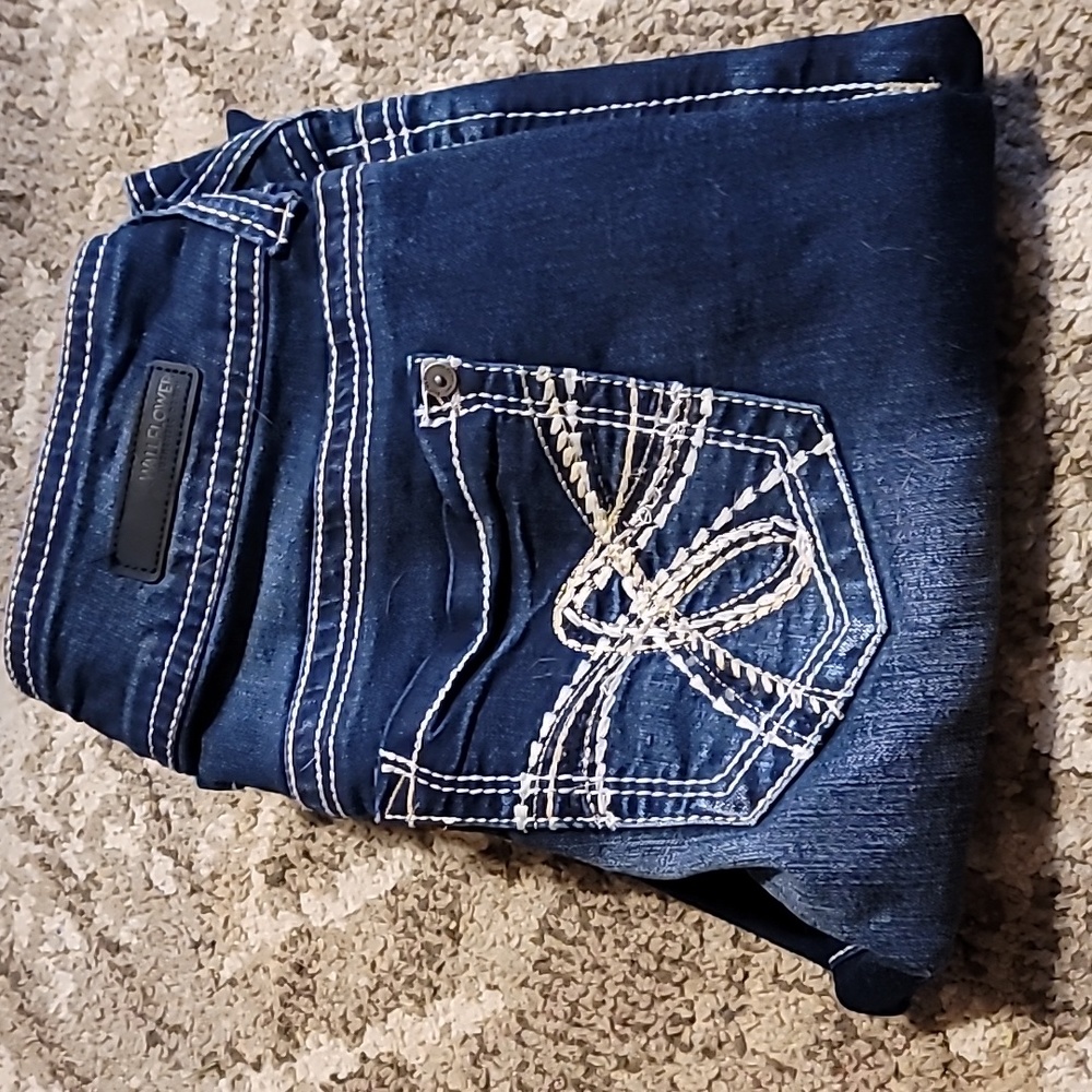 Size 2 Wallflower Jeans